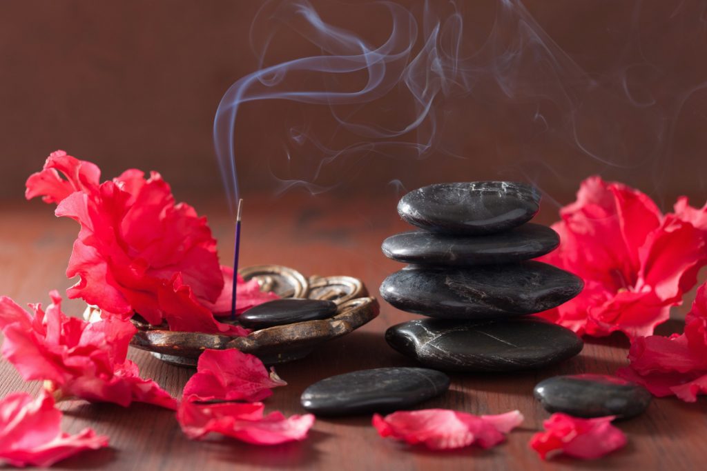 Kiedy warto skorzystać z aromaterapii?